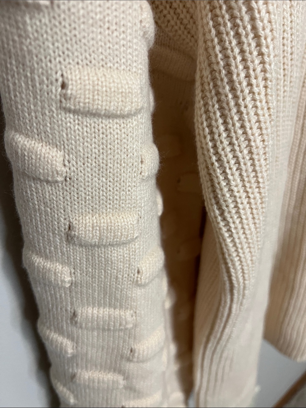Cream Crewneck Sweater with Textured Sleeve Detail Oversized Women’s Size Large - Picture 4 of 8